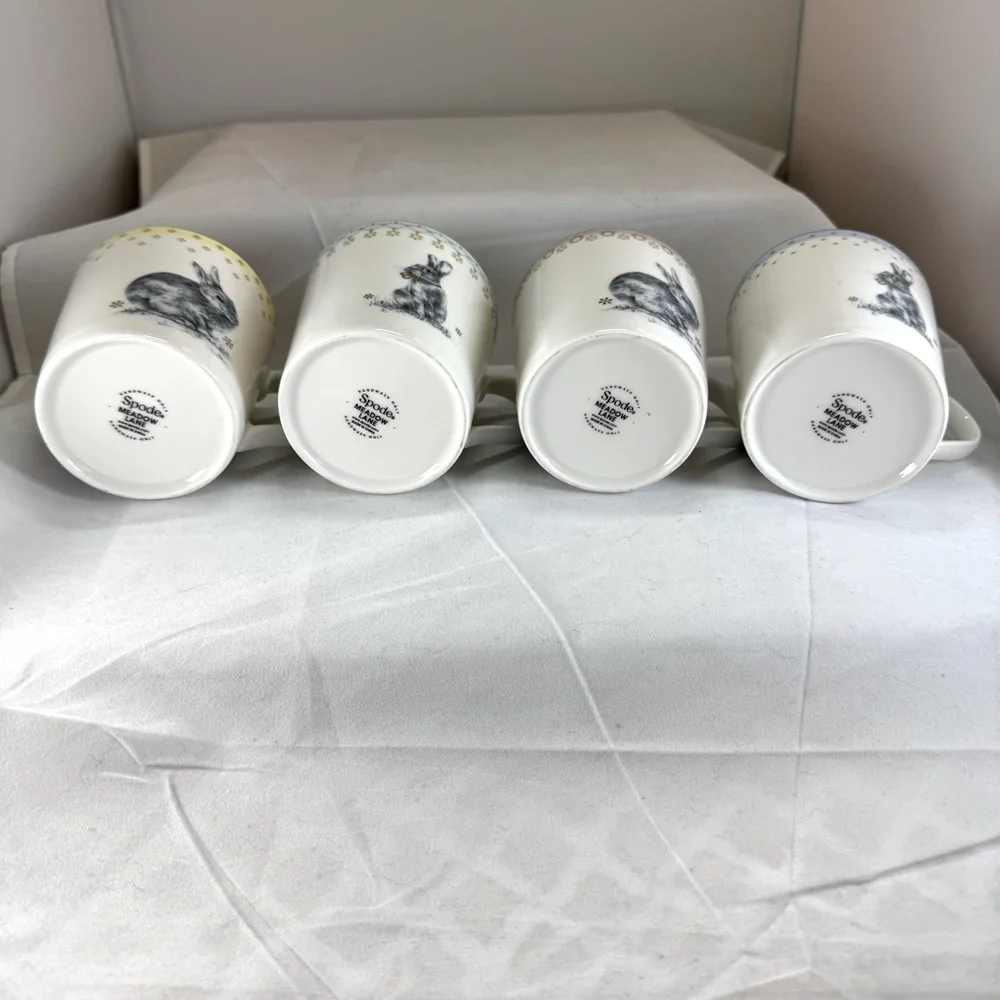 SPODE MEADOW LANE Mugs Set of 4 Rabbit Design Easter - Picture 3 of 11